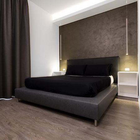 Minimal Rooms Gallipoli Bagian luar foto