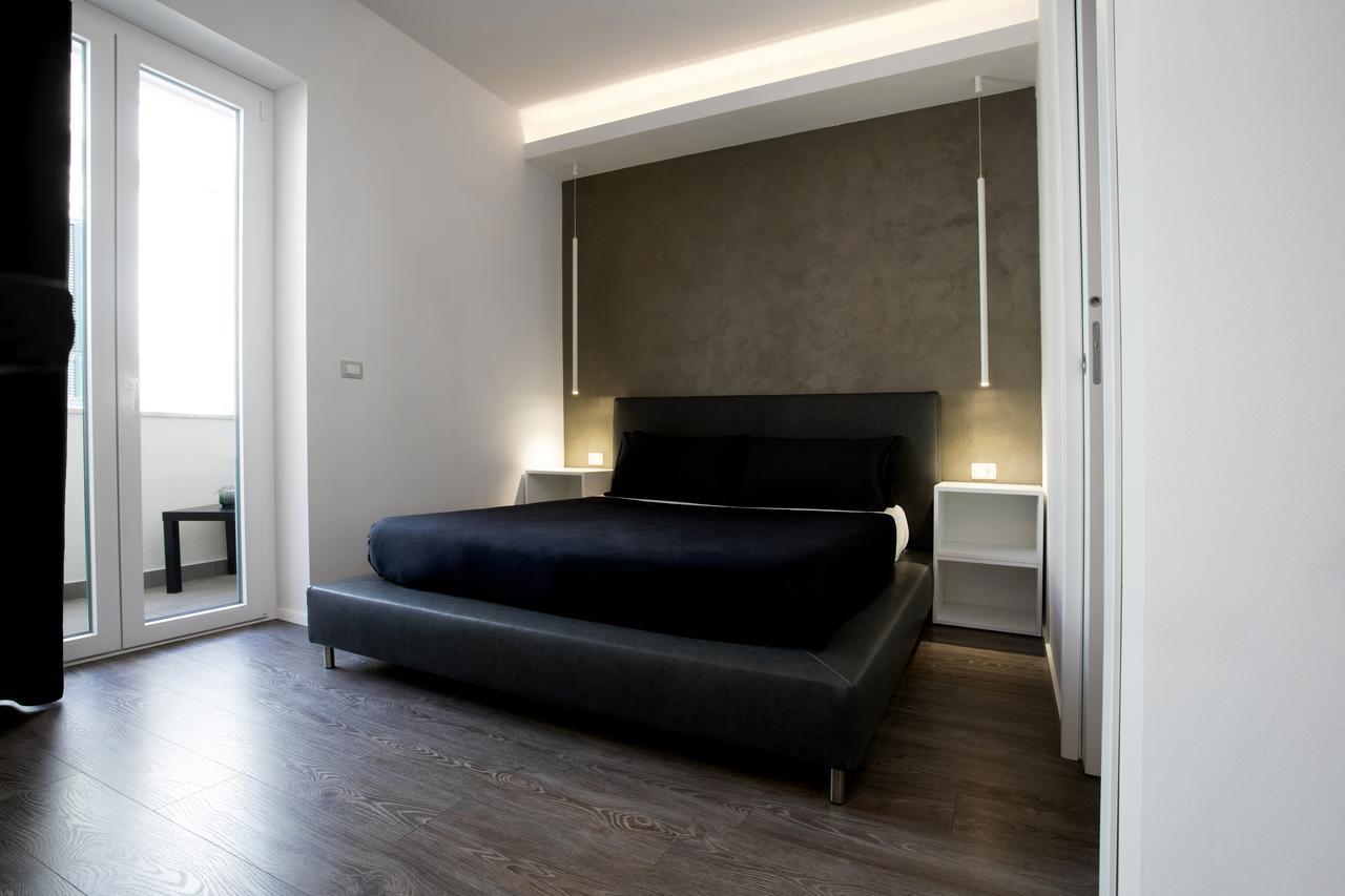 Minimal Rooms Gallipoli Bagian luar foto